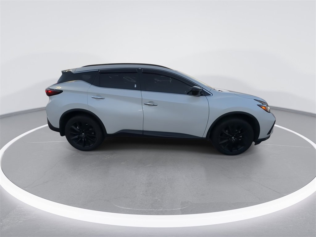 Used 2022 Nissan Murano SV w/ SV Midnight Edition Package image 9