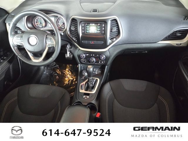 Used 2015 Jeep Cherokee Latitude w/ Trailer Tow Group AWD/4WD image 30