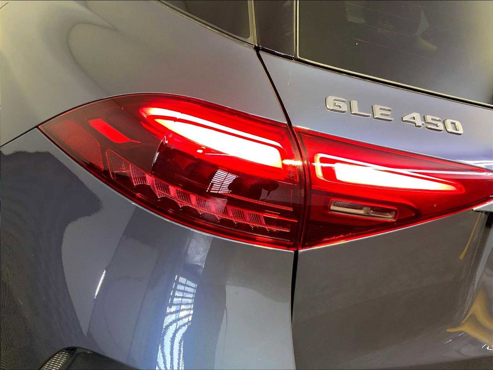 Used 2025 Mercedes-Benz GLE 450 4MATIC image 30