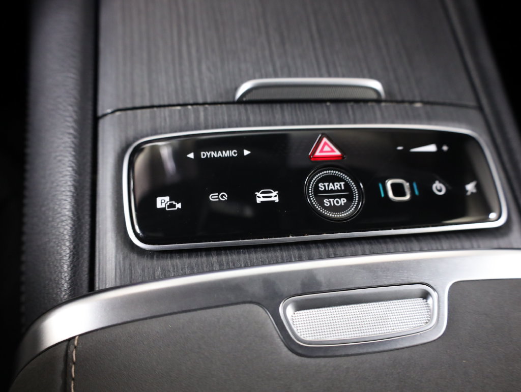 Used 2023 Mercedes-Benz EQS 580 4MATIC SUV image 24