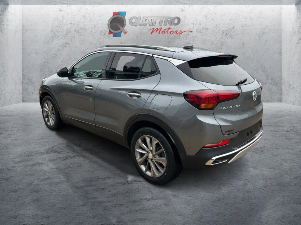 Used 2021 Buick Encore GX Essence w/ Experience Buick Package FWD image 3