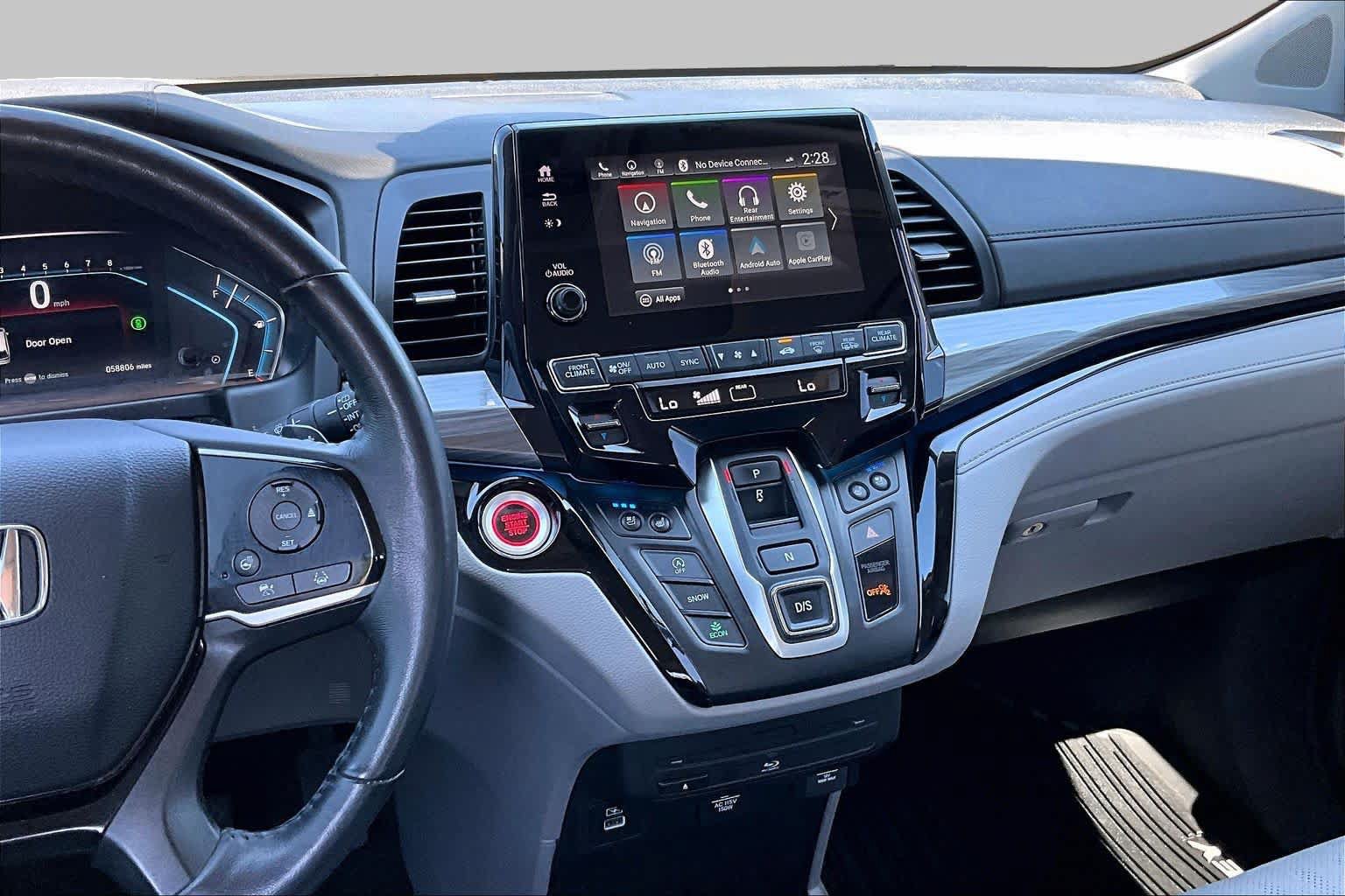 Used 2023 Honda Odyssey Elite image 7