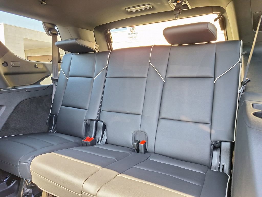 New 2026 Cadillac Escalade Luxury image 11