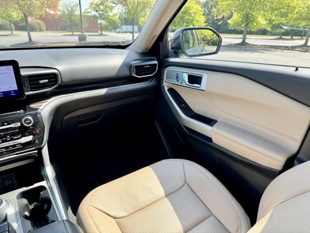 Used 2021 Ford Explorer Limited w/ Hybrid Equipment Group 310A image 26