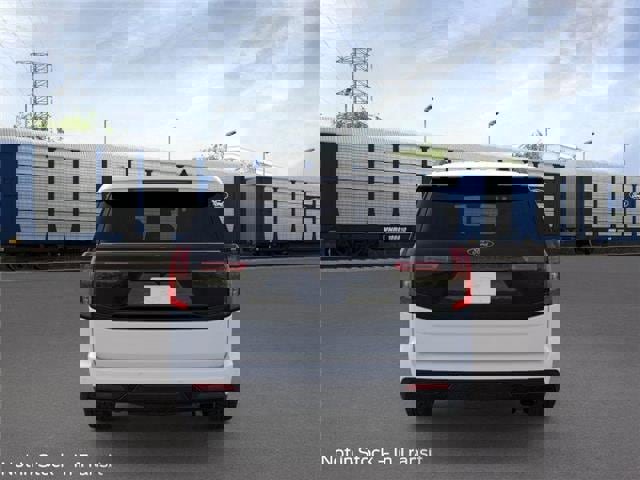 New 2025 Ford Expedition Tremor image 5