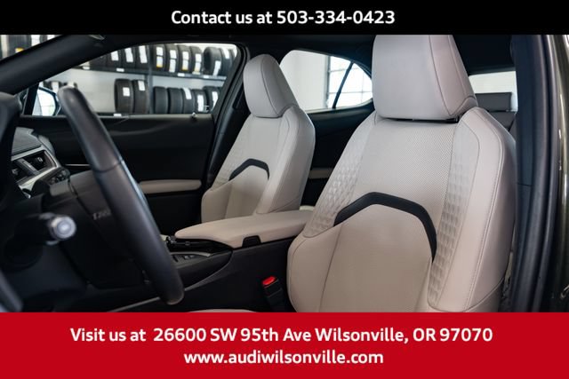 Used 2022 Lexus UX 250h w/ Premium Package AWD/4WD image 25
