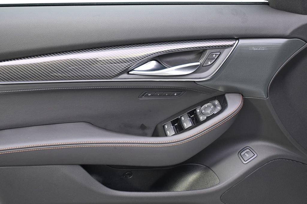 New 2026 Cadillac CT5 V w/ Technology Package AWD/4WD image 24