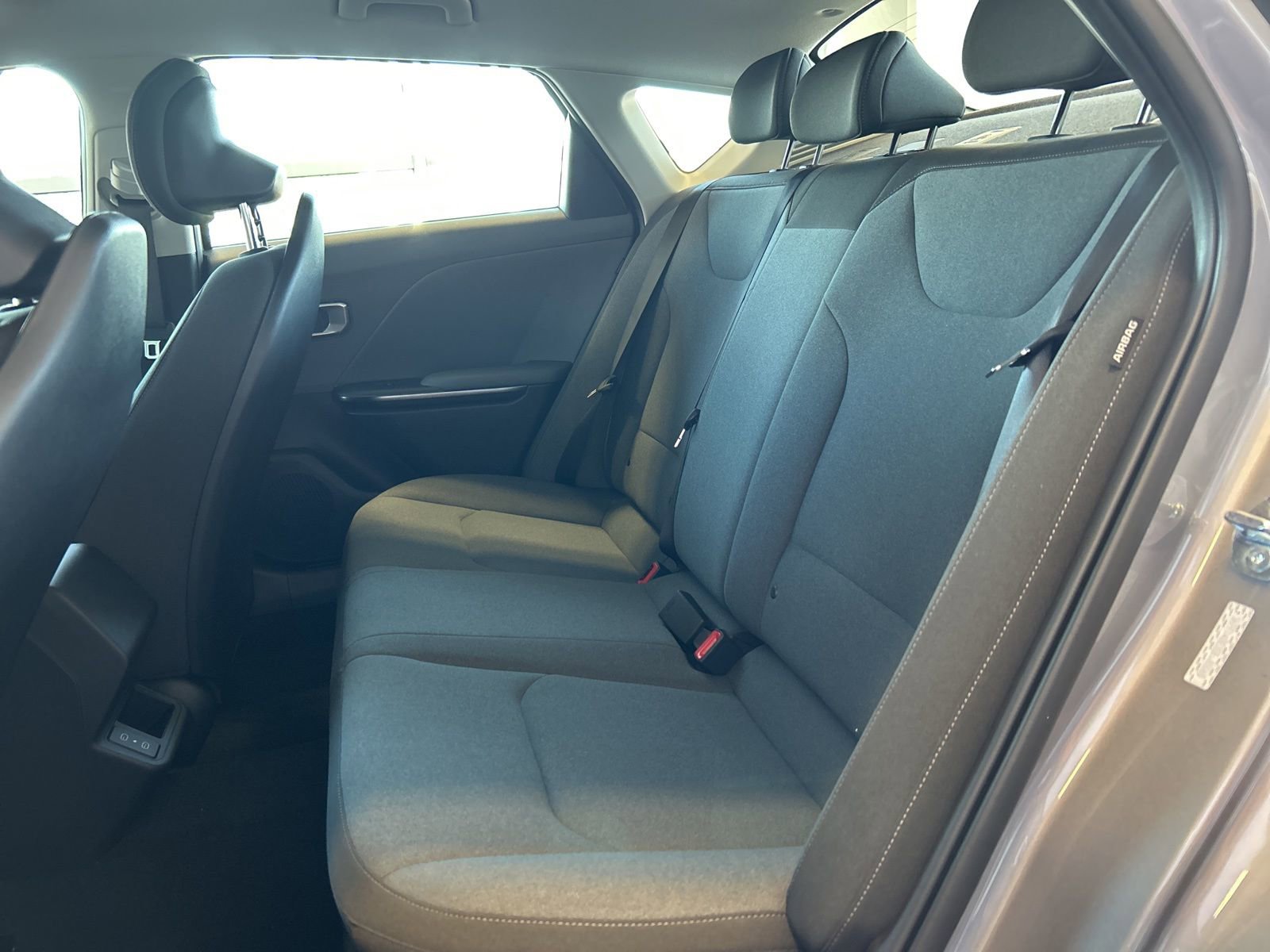 New 2025 Kia K4 LXS image 10