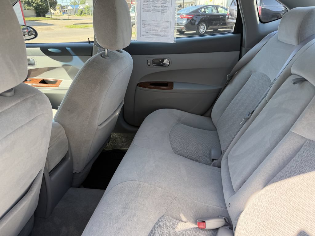 Used 2006 Buick LaCrosse CX FWD image 11