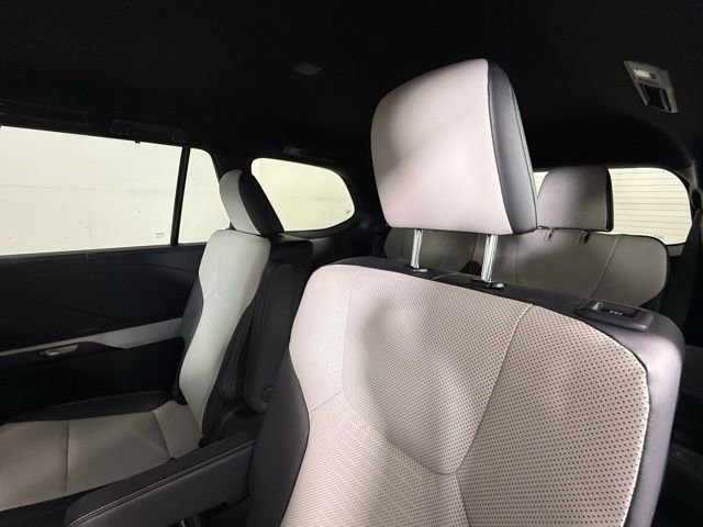 Used 2025 Lexus TX 500h AWD w/ Technology Package image 33