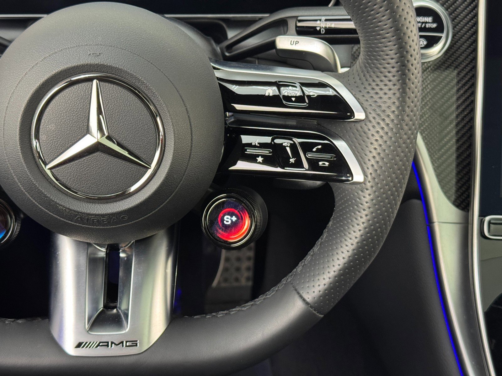 Used 2024 Mercedes-Benz GLC 43 AMG 4MATIC image 24