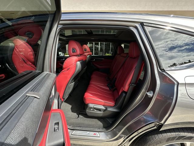 Used 2025 Acura MDX Type S AWD/4WD image 31