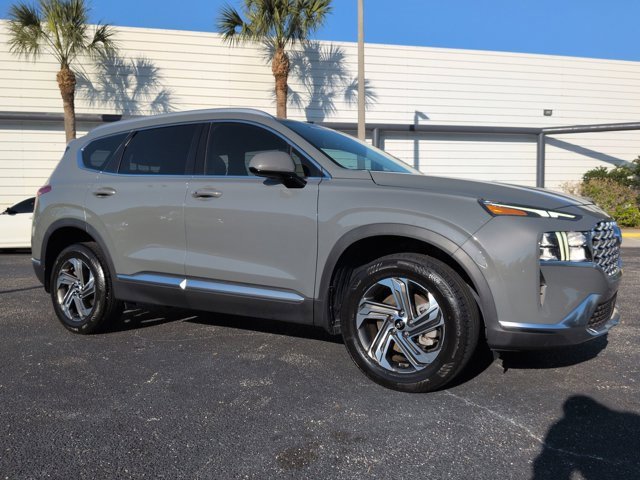 Used 2022 Hyundai Santa Fe SEL image 2