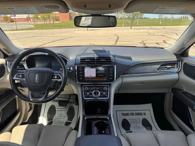 Used 2018 Lincoln Continental Select w/ Continental Climate Package FWD image 20
