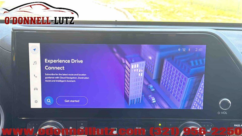 Used 2023 Toyota Highlander XLE FWD image 22