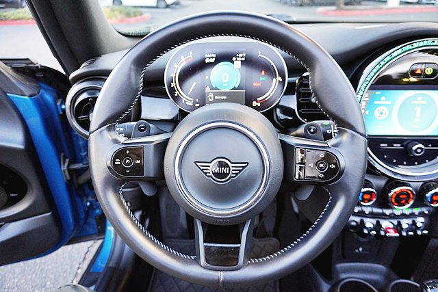 Used 2024 MINI Cooper S FWD image 29