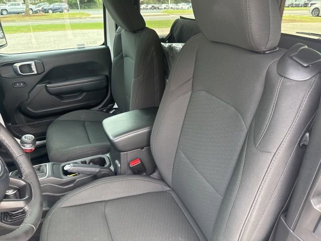 Used 2022 Jeep Wrangler Sport AWD/4WD image 19
