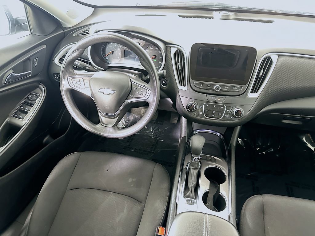 Used 2024 Chevrolet Malibu LT FWD image 17