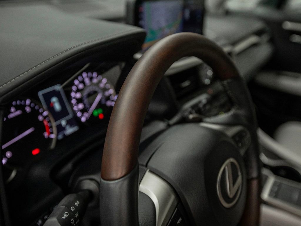 Used 2022 Lexus RX 350 FWD w/ Premium Package image 18