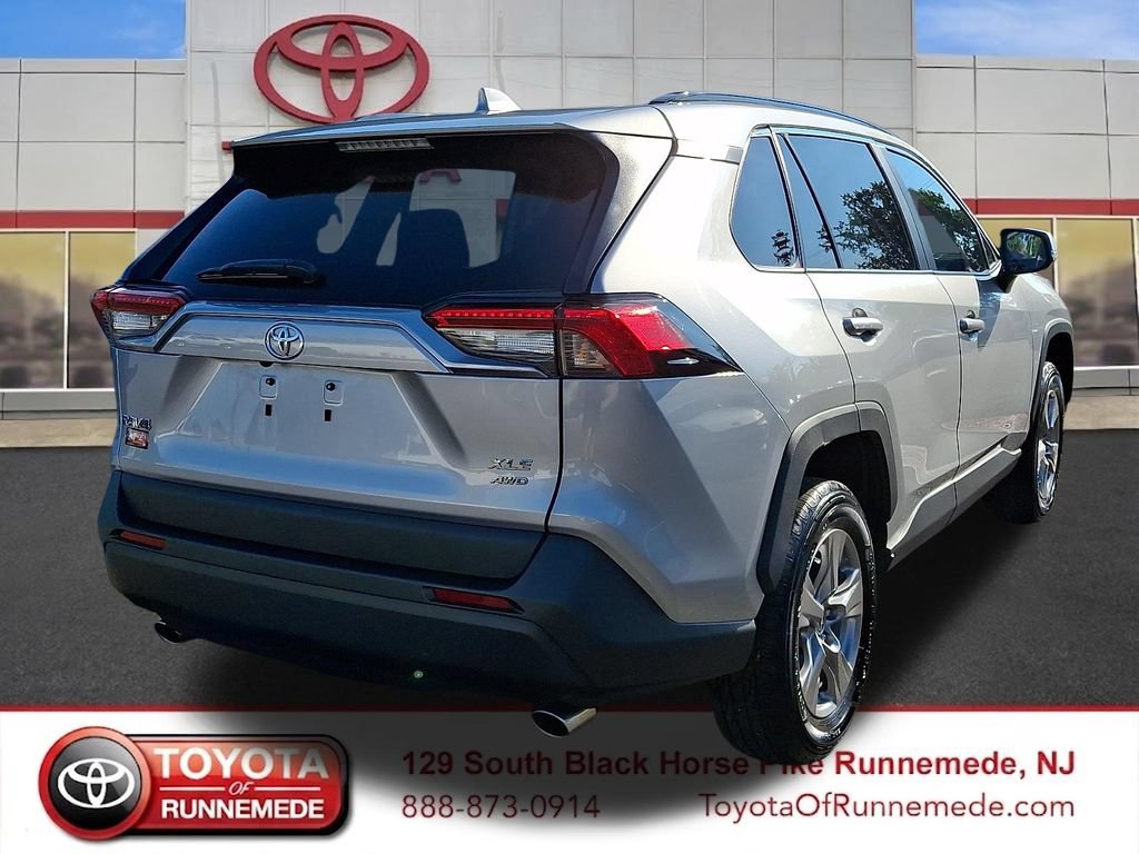 Certified 2025 Toyota RAV4 XLE AWD/4WD image 6