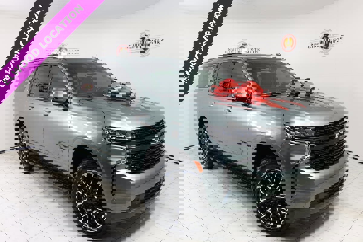 Used 2023 Chevrolet Suburban RST w/ Luxury Package