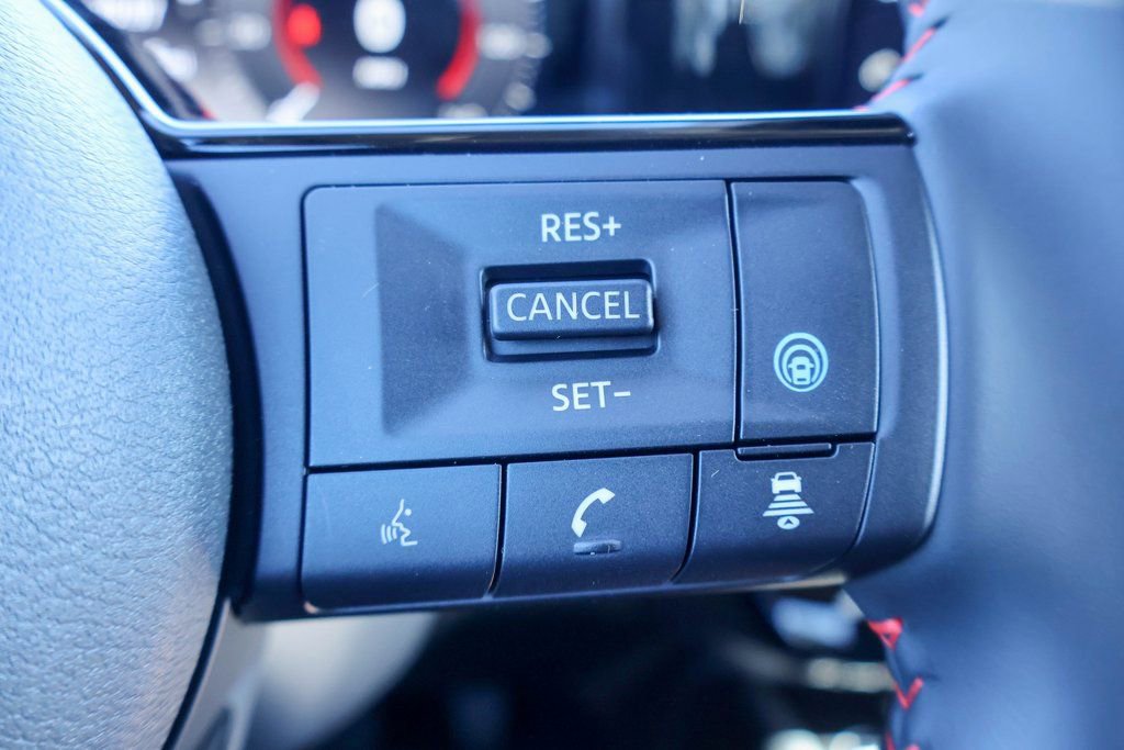 New 2026 Nissan Kicks SR image 11