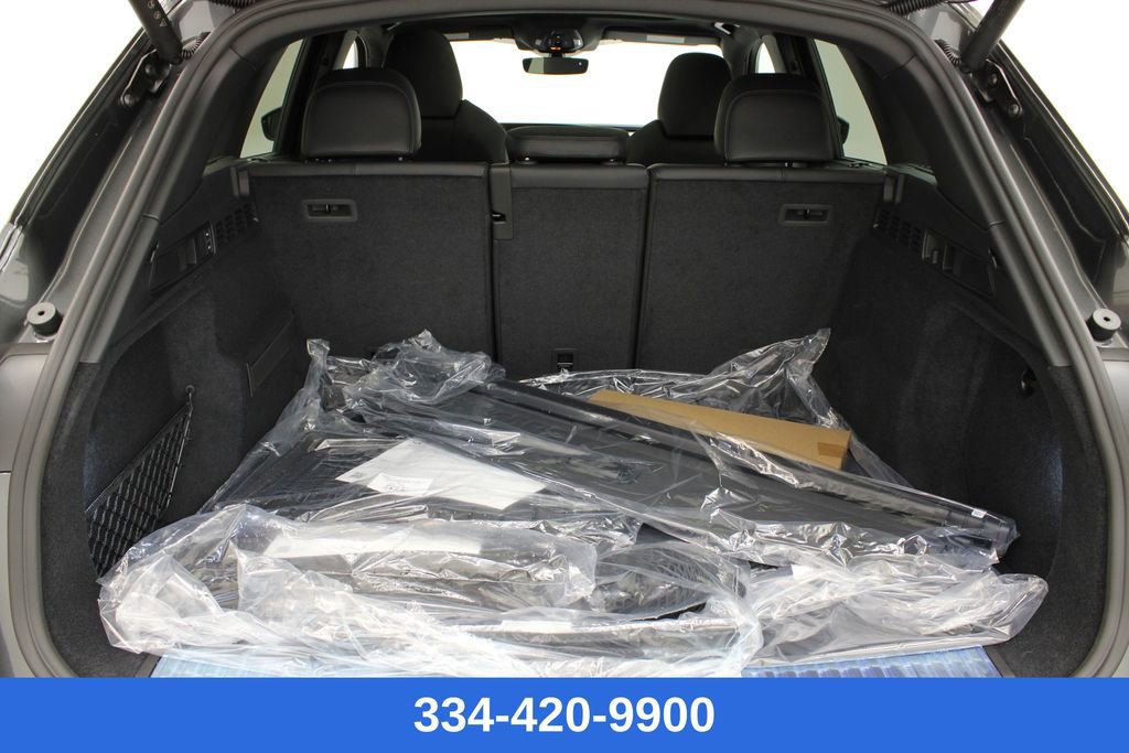 New 2025 Audi SQ5 Premium Plus image 29