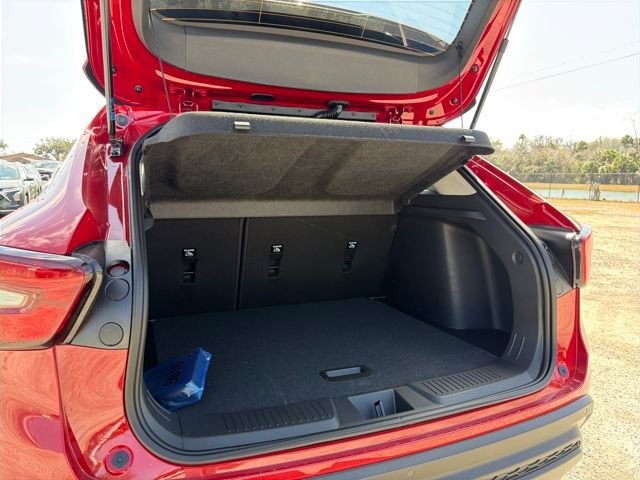 New 2026 Chevrolet Trax LT w/ Sunroof Package image 11