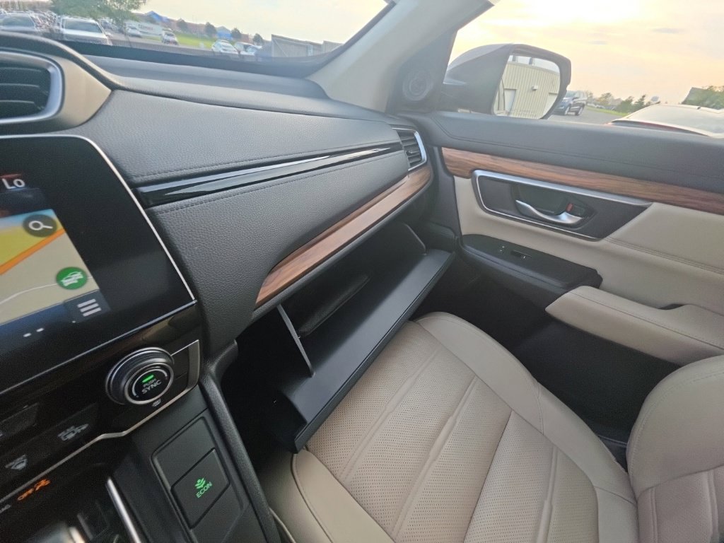Used 2018 Honda CR-V Touring image 22