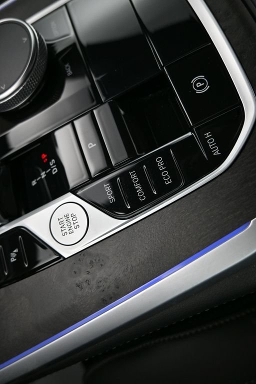 Used 2026 BMW X5 sDrive40i RWD image 22