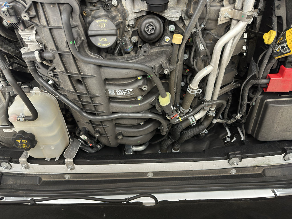 Used 2023 Jeep Gladiator Sport AWD/4WD image 19
