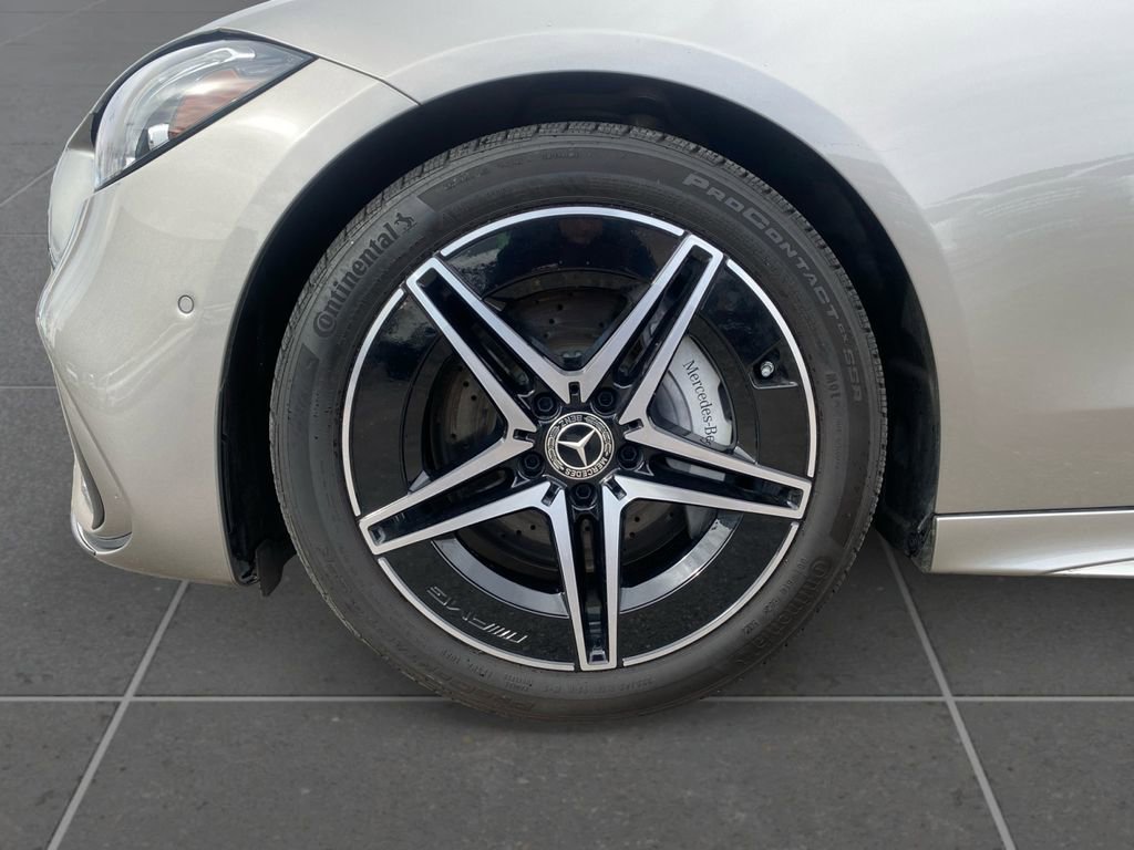 Used 2024 Mercedes-Benz C 300 C 300 Exclusive AMG Line Nigh image 10