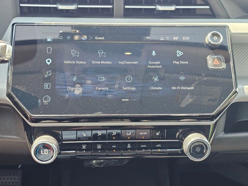 New 2027 Chevrolet Bolt LT w/ Comfort Package FWD image 13