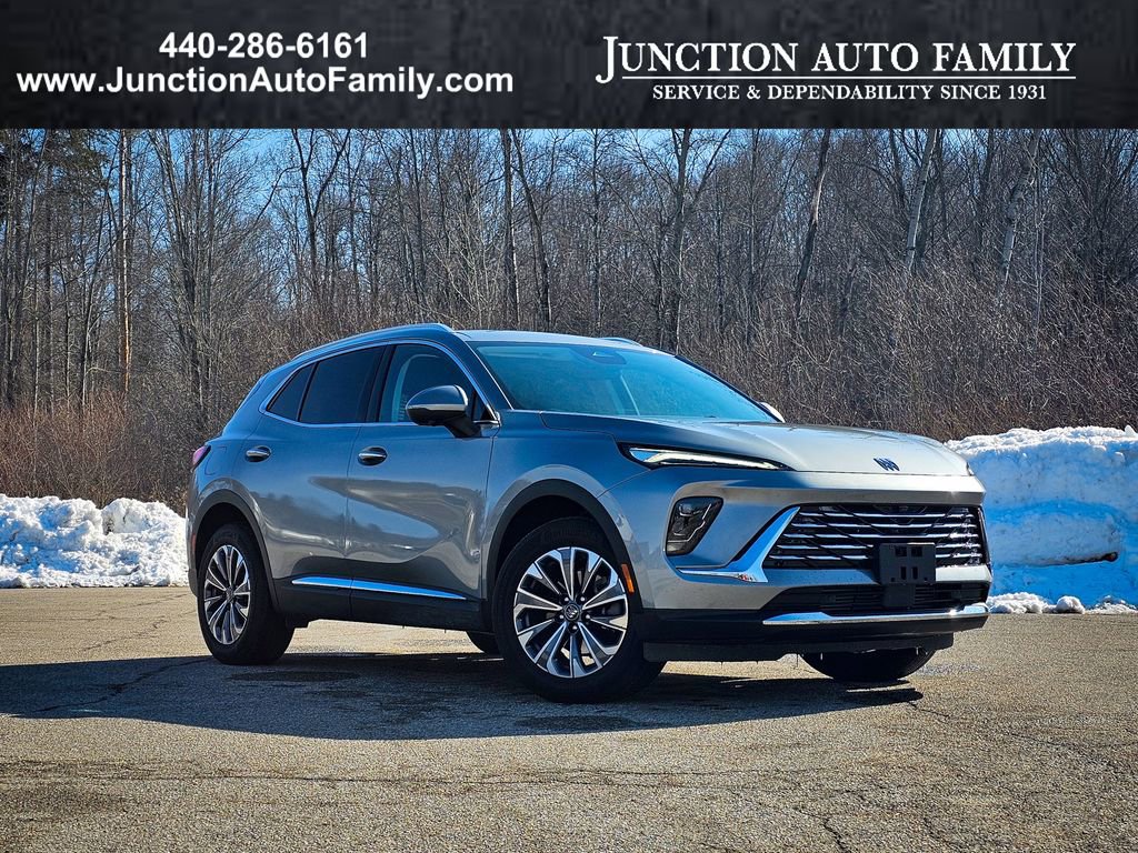 Certified 2025 Buick Envision Preferred