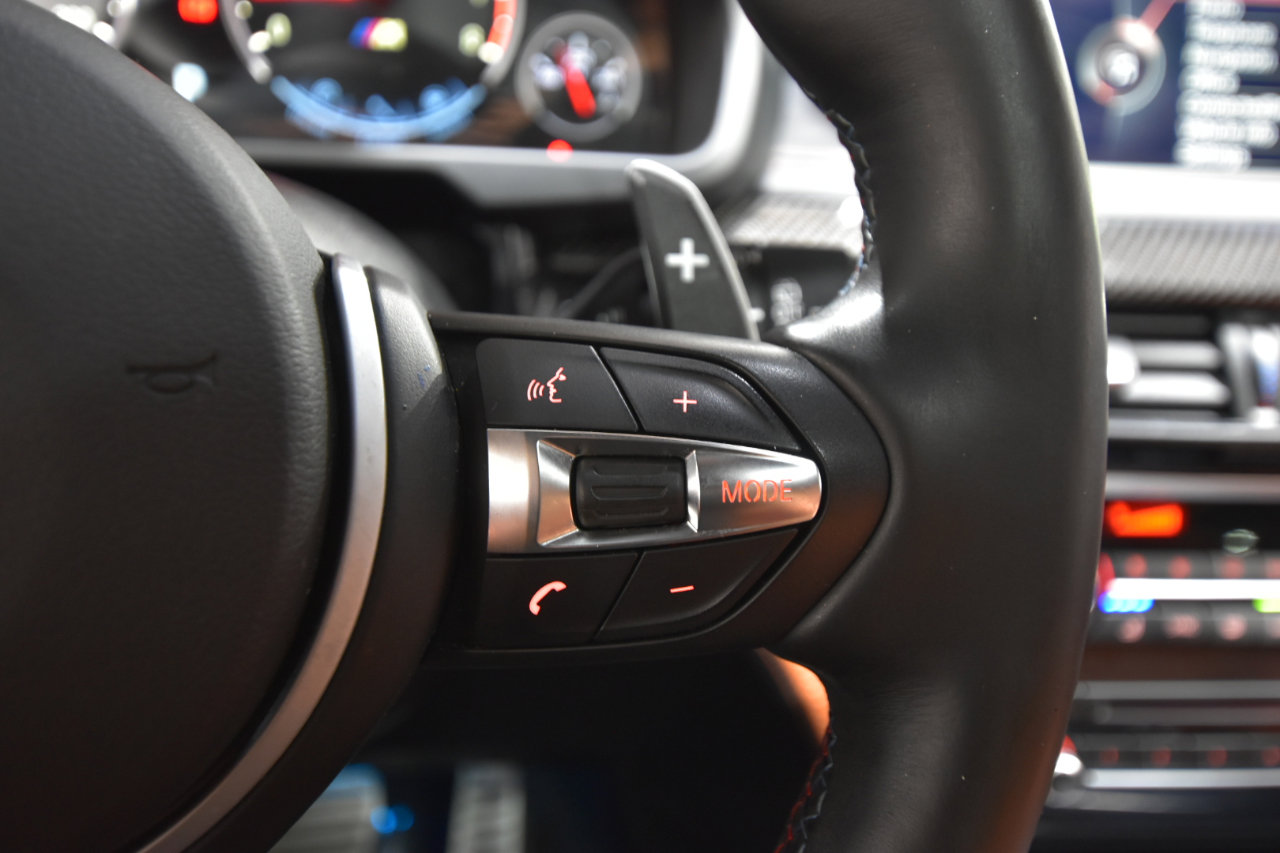 Used 2016 BMW X5 M image 24