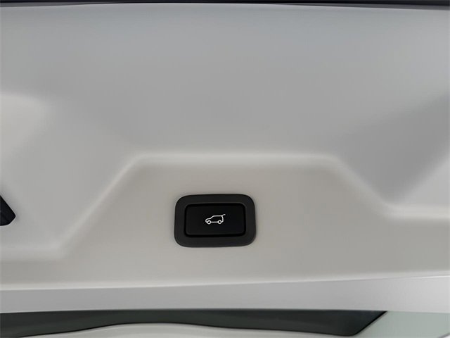 Used 2017 Land Rover Range Rover HSE image 9