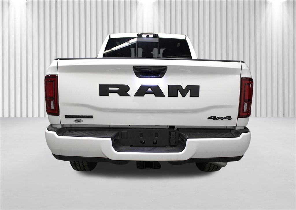 New 2026 RAM 2500 Big Horn AWD/4WD image 4