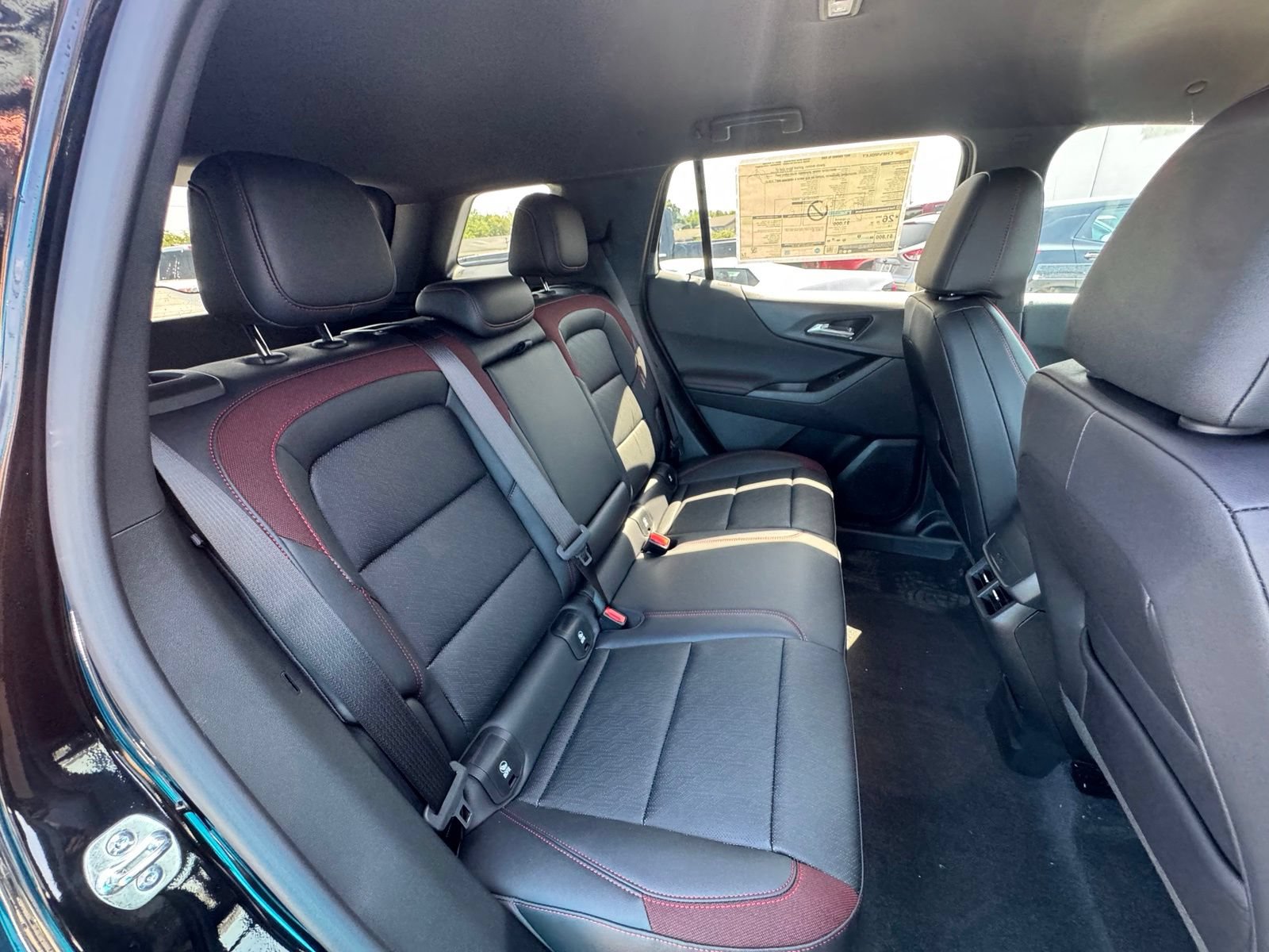 New 2027 Chevrolet Equinox RS AWD/4WD image 31