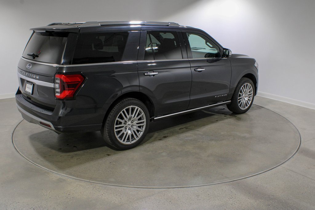 Used 2023 Ford Expedition Platinum image 7