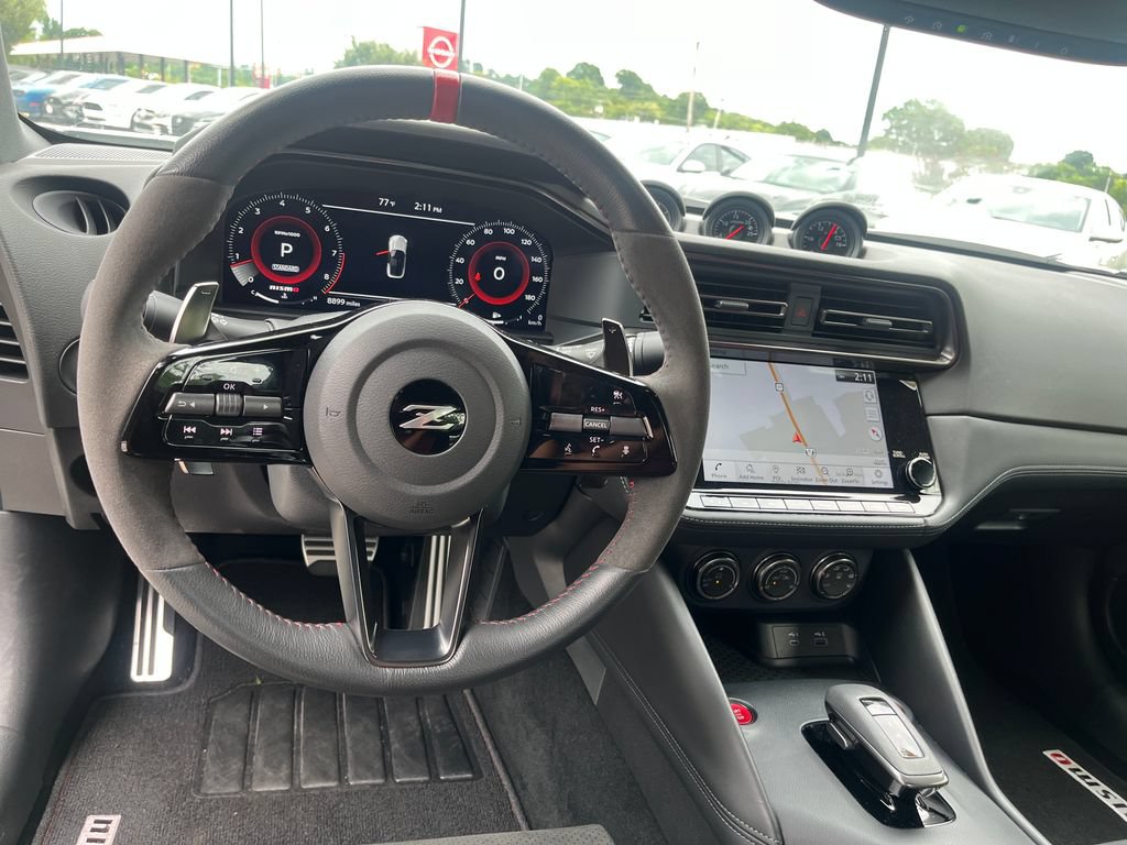 Certified 2025 Nissan Z Performance w/ Floor Mat Package RWD image 22