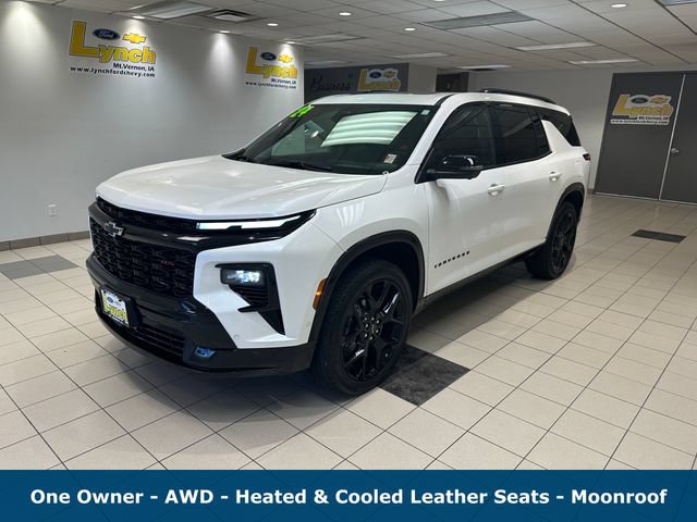 Used 2024 Chevrolet Traverse RS AWD/4WD image 2
