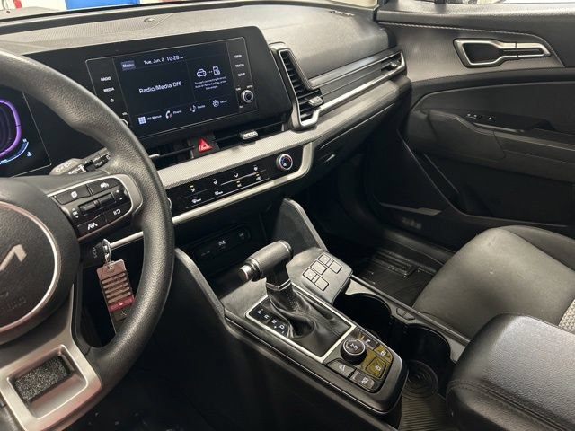 Used 2023 Kia Sportage LX AWD/4WD image 26