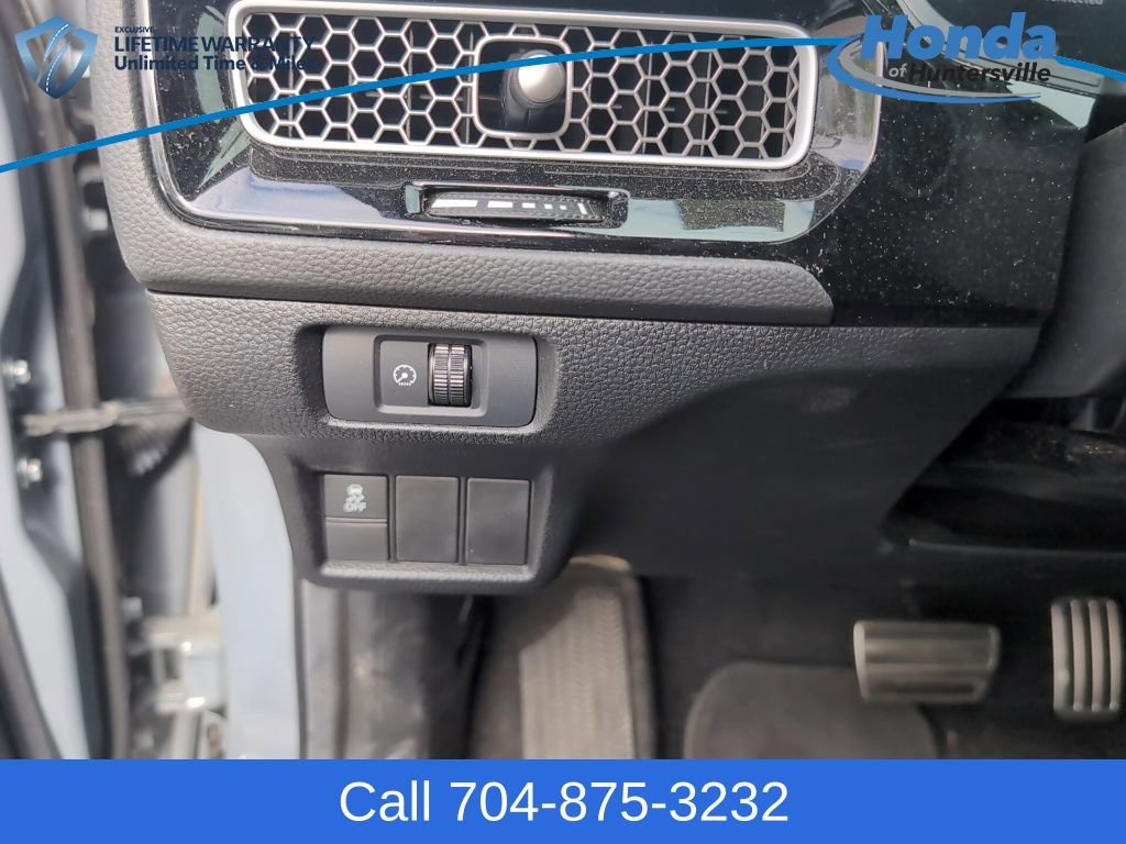 Used 2025 Honda Civic Sport Touring image 25