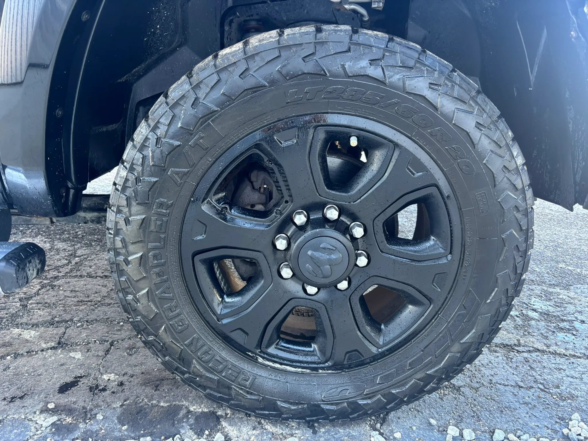 Used 2018 RAM 2500 Laramie w/ Snow Chief Group AWD/4WD image 9