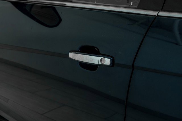 Used 2010 Cadillac SRX Luxury image 39