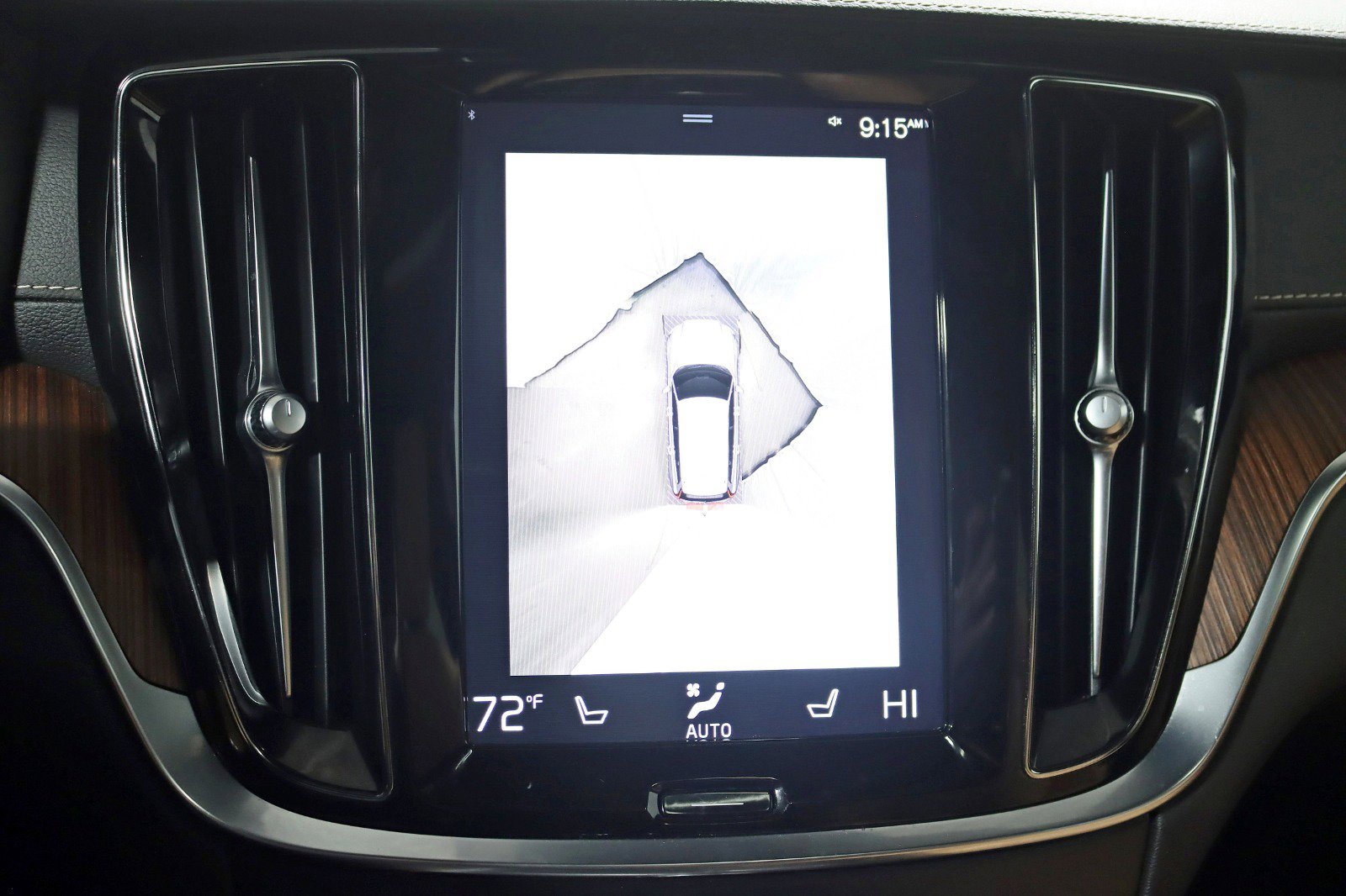 Used 2020 Volvo V60 T5 Cross Country image 20