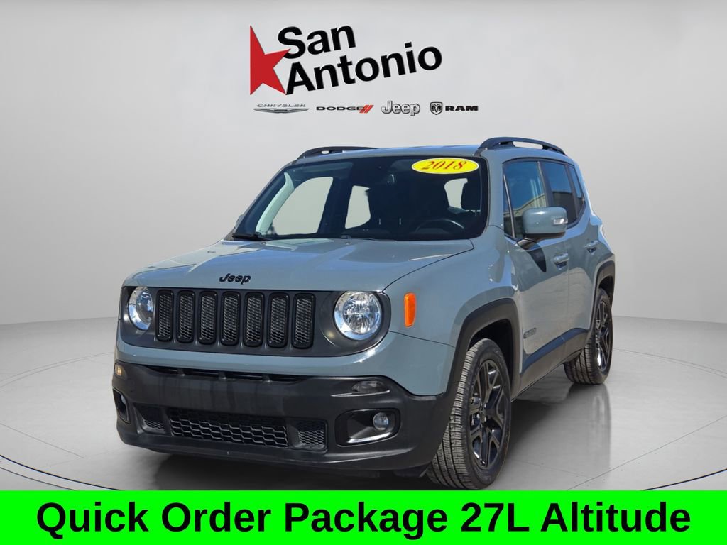 Used 2018 Jeep Renegade Altitude w/ UConnect 8.4 Nav Group image 4