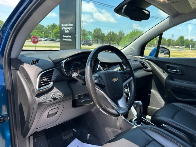 Used 2019 Chevrolet Trax Premier w/ LPO, Protection Package AWD/4WD image 14
