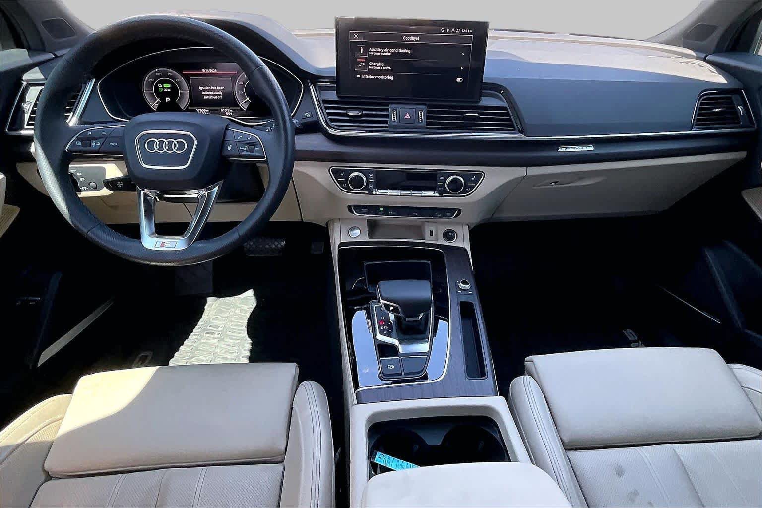 Used 2024 Audi Q5 e Premium Plus AWD/4WD image 16