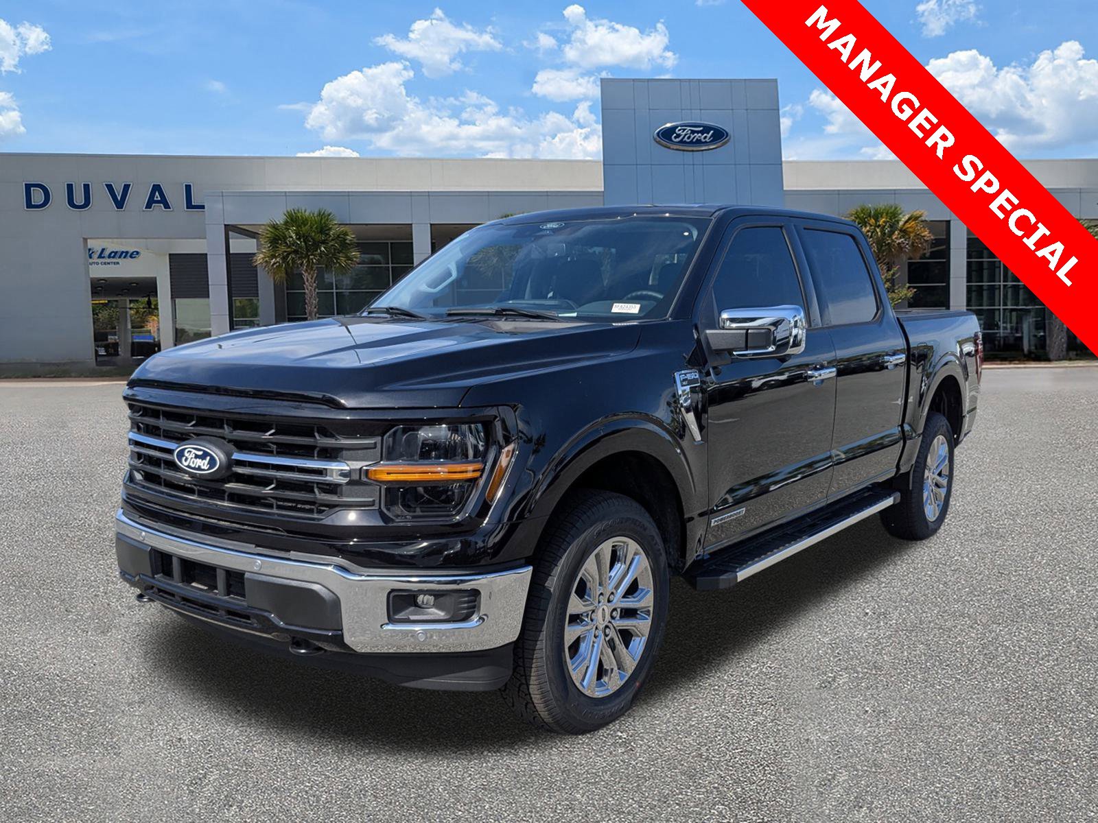 New 2025 Ford F150 XLT w/ Equipment Group 303A High image 29